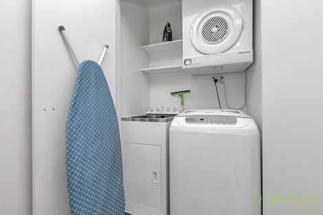 Photo of property in Halsey Apartments At Lighter Quay, 203/75 Halsey Street, Auckland Central, Auckland, 1010