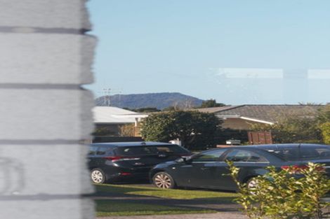 Photo of property in 4 Linklater Avenue, Bellevue, Tauranga, 3110