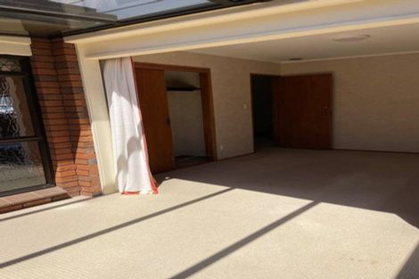 Photo of property in 31 Reflection Drive, West Harbour, Auckland, 0618