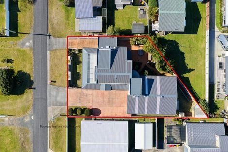Photo of property in 103 Mako Road, Whangamata, 3620