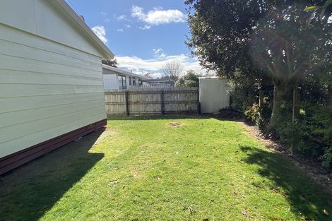 Photo of property in 21 Rigter Place, Enderley, Hamilton, 3214