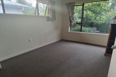 Photo of property in 4 Oakfield Street, Burnside, Christchurch, 8053