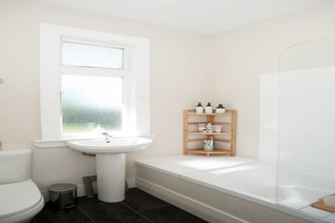 Photo of property in 16 Lincoln Road, Hillmorton, Christchurch, 8024