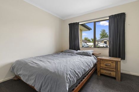 Photo of property in 15 Ribbonwood Close, Te Kauwhata, 3710