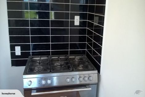 Photo of property in 145 Wainoni Road, Avondale, Christchurch, 8061