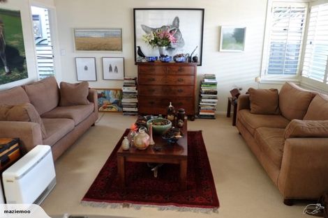 Photo of property in 287 Marine Parade, Napier South, Napier, 4110