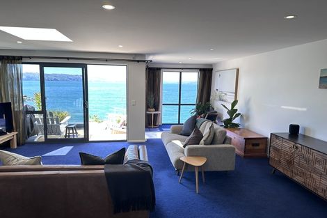 Photo of property in 1/148 Evans Bay Parade, Roseneath, Wellington, 6021