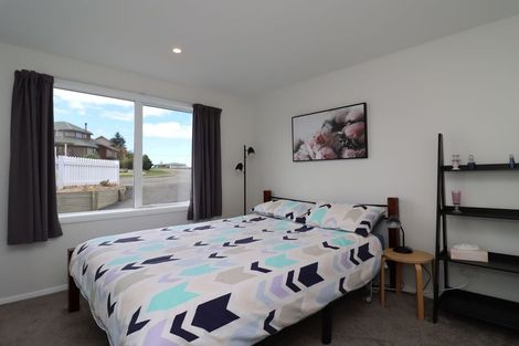 Photo of property in 9 Grove Avenue, Weston, Oamaru, 9401