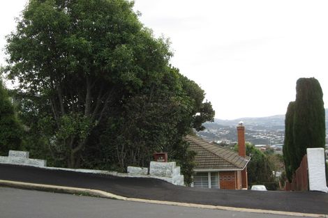 Photo of property in 16 Earls Road, Saint Clair, Dunedin, 9012