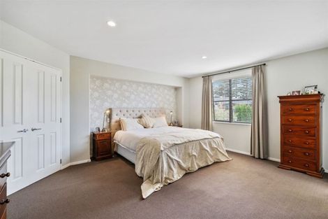 Photo of property in 2 Hogarth Lane, Burnside, Christchurch, 8053