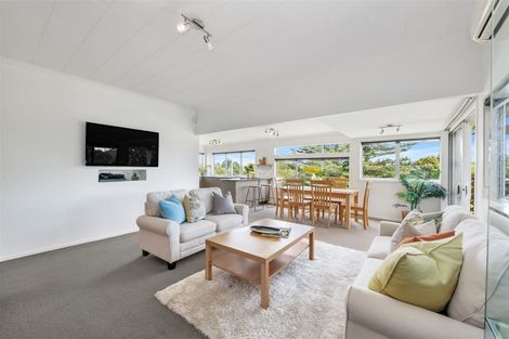 Photo of property in 65 Sandstone Road, Whitford, Manurewa, 2576