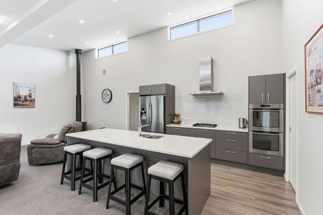 Photo of property in 5 Guardsman Place, Prebbleton, 7604