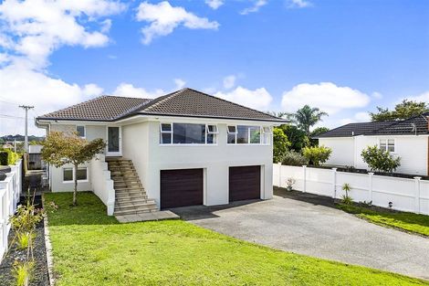 Photo of property in 130 Aberdeen Road, Campbells Bay, Auckland, 0620