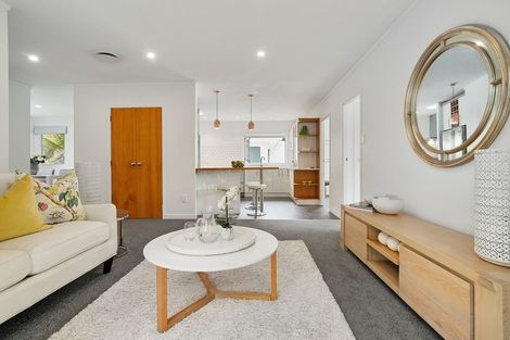 Photo of property in 101 Old Railway Road, Kumeu, 0892