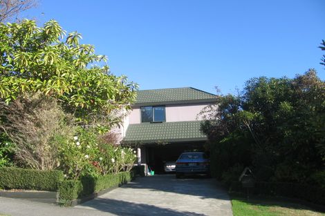Photo of property in 20 Joseph Banks Drive, Whitby, Porirua, 5024