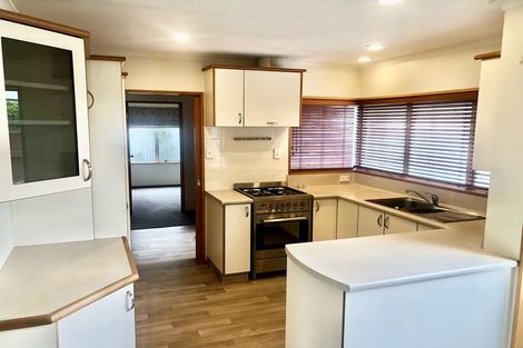 Photo of property in 47 Blue Gum Place, New Brighton, Christchurch, 8083