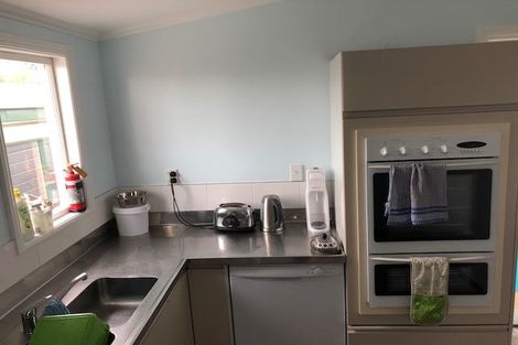 Photo of property in 404 Lascelles Street, Saint Leonards, Hastings, 4120