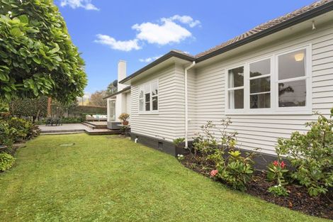 Photo of property in 10 Kingsway, Three Kings, Auckland, 1024