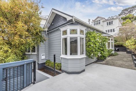 Photo of property in 26 Hawker Street, Mount Victoria, Wellington, 6011