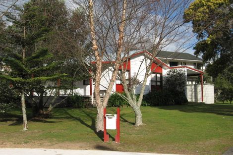 Photo of property in 133 Mckellar Place, Whangamata, 3620