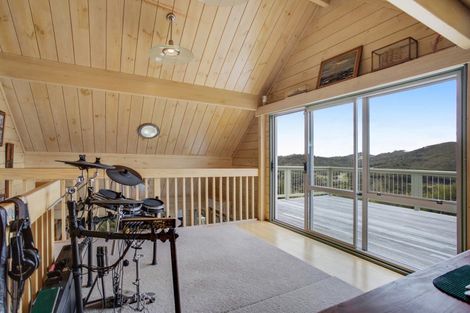 Photo of property in 16 Lichen Grove, Russell, 0272