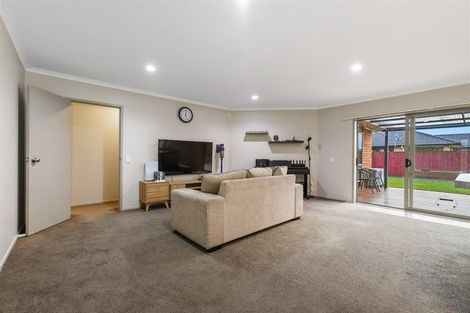 Photo of property in 99 Barrington Drive, Huntington, Hamilton, 3210