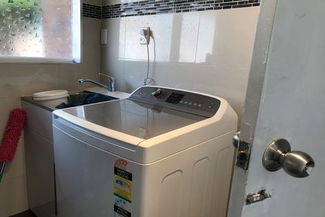 Photo of property in 502 Don Buck Road, Massey, Auckland, 0614