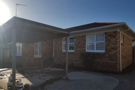 Photo of property in 28 Priscilla Crescent, Melville, Hamilton, 3206