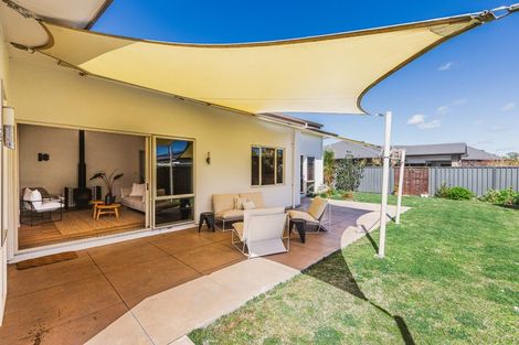 Photo of property in 4 Tasman Drive, Poraiti, Napier, 4112