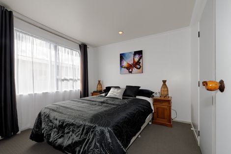 Photo of property in 2/38 Borich Road, Sunnyvale, Auckland, 0612