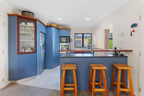 Photo of property in 24 Coventry Way, Long Bay, Auckland, 0630