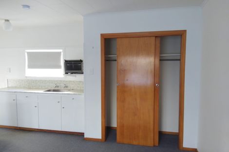 Photo of property in 25 Fulford Street, New Plymouth, 4310