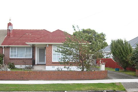 Photo of property in 60 Dyer Street, Epuni, Lower Hutt, 5011