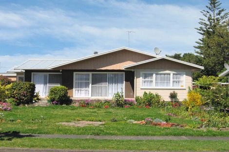 Photo of property in 62 Fergusson Drive, Te Hapara, Gisborne, 4010
