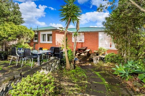 Photo of property in 450 Don Buck Road, Massey, Auckland, 0614