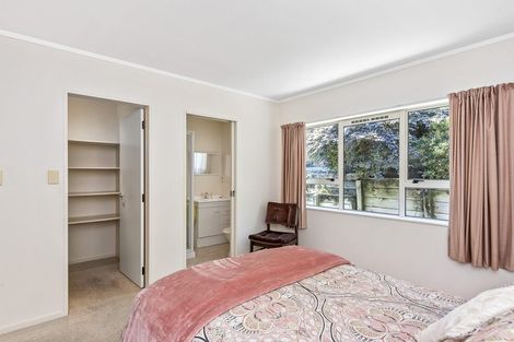 Photo of property in 126 Arawhata Road, Paraparaumu, 5032