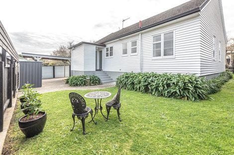Photo of property in 17a Taranaki Street, Saint Johns Hill, Whanganui, 4501