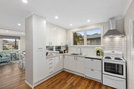 Photo of property in 32 Mcdonald Street, Taita, Lower Hutt, 5011