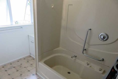 Photo of property in 14 Knighton Road, Hillcrest, Hamilton, 3216