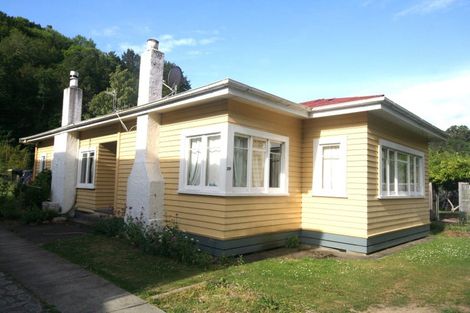 Photo of property in 209 Nile Street, Maitai, Nelson, 7010