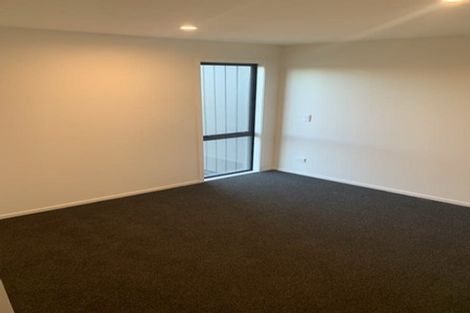 Photo of property in 642b Massey Road, Mangere, Auckland, 2022