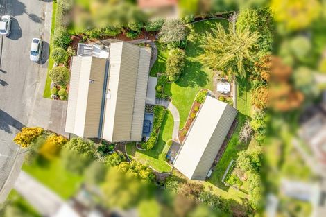 Photo of property in 9 Woodside Common, Westmorland, Christchurch, 8025