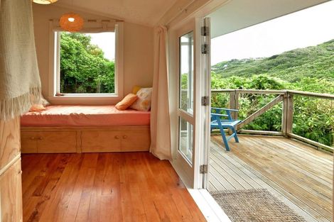 Photo of property in 145a Houghton Bay Road, Houghton Bay, Wellington, 6023