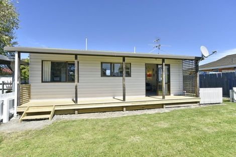 Photo of property in 15b Lindon Street, Rangiora, 7400