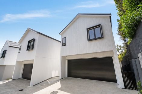 Photo of property in 15c Kiri Place, Mairangi Bay, Auckland, 0630