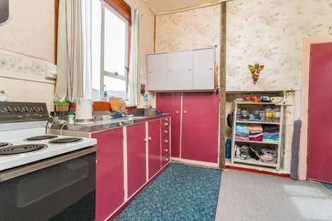 Photo of property in 41 Young Street, Saint Kilda, Dunedin, 9012