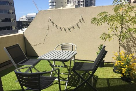 Photo of property in The Silo Apartments, 9k/23 Emily Place, Auckland Central, Auckland, 1010