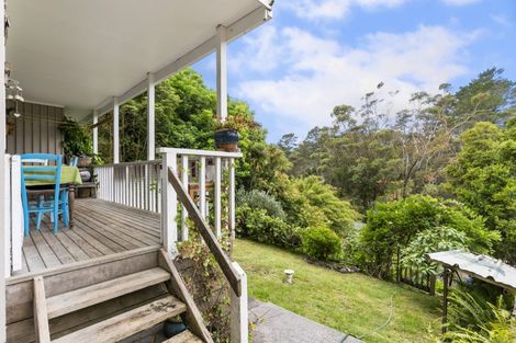 Photo of property in 126 Candia Road, Henderson Valley, Auckland, 0614
