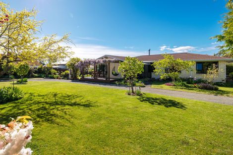 Photo of property in 1 Pitman Place, Waimate, 7924
