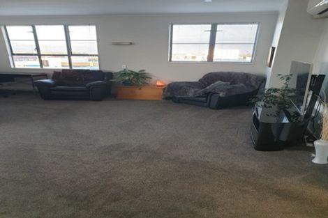 Photo of property in Maddison Apartments, 3/6f Queen Street, Palmerston North, 4410